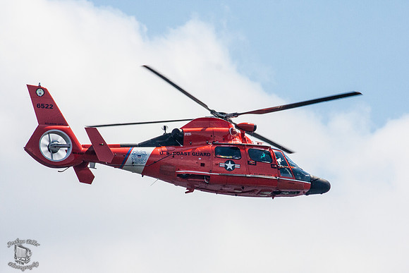 MH 65 Dolphin