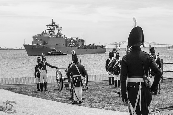 USS Fort McHenry