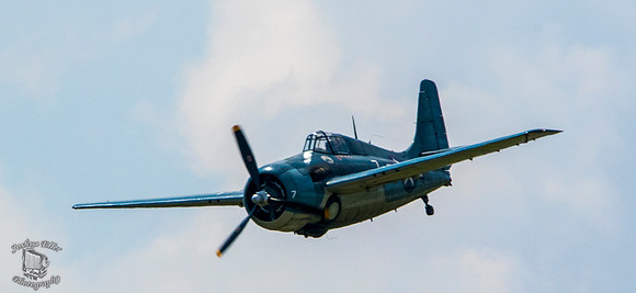 Curtiss-Wright SB2C-5 "Helldiver"