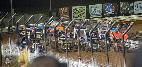 4 Wide Salute
